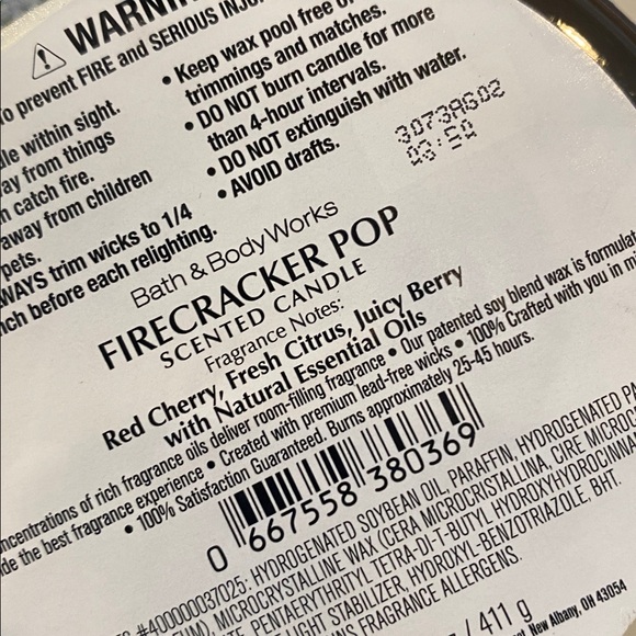 Bath & Body Works “Firecracker Pop” 3 Wick Candle - Picture 5 of 6